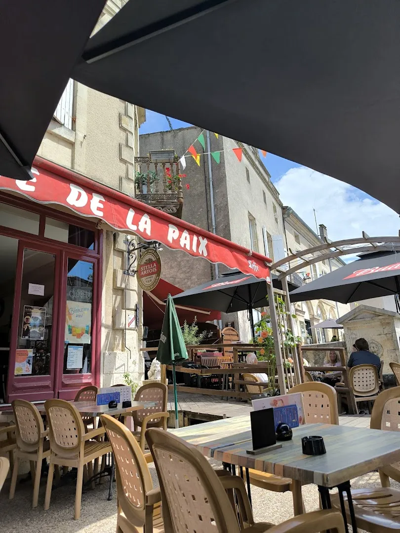 Café De La Paix